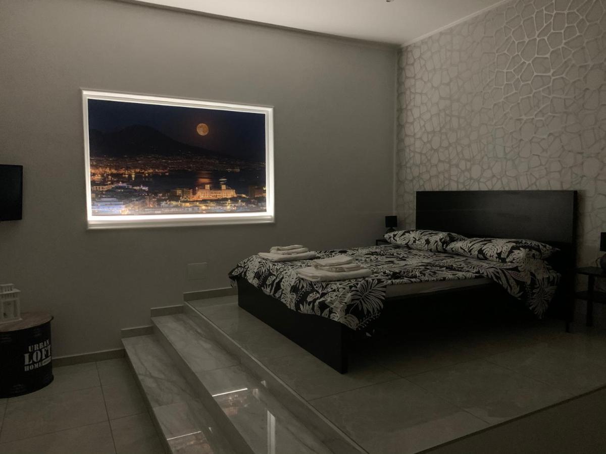 نابولي Suite Limatola المظهر الخارجي الصورة